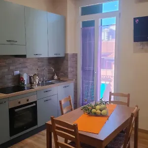 Apartamento Orizzonte 5 Terre - Via Napoli 85, Stazione - Centro Storico, La Spezia