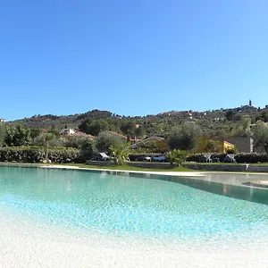  Hébergement de vacances Rebi Village